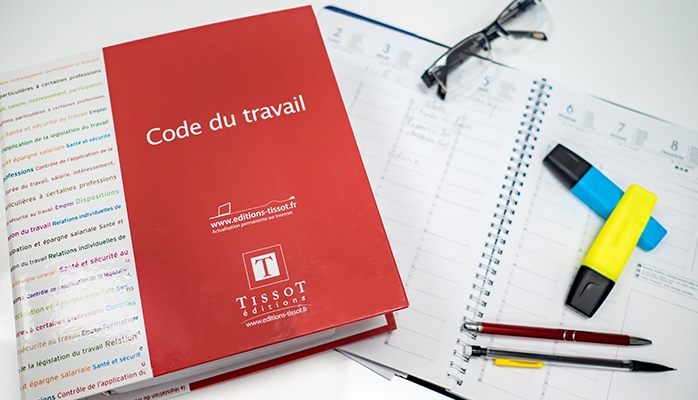 Violation de l’obligation de suspendre le travail durant le congé maternité : la salariée n’a pas à justifier d’un préjudice